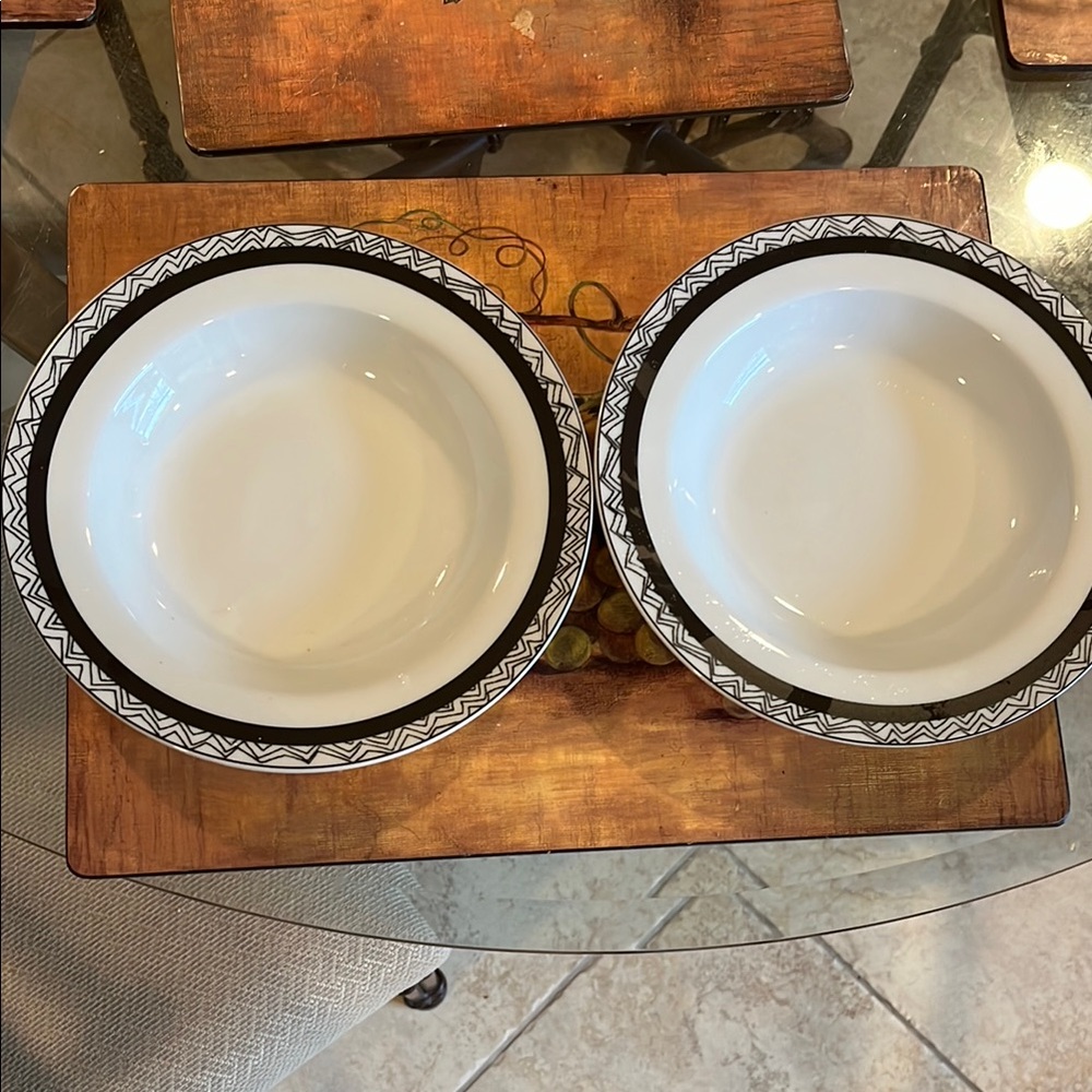 West Elm -Set 4 bowls